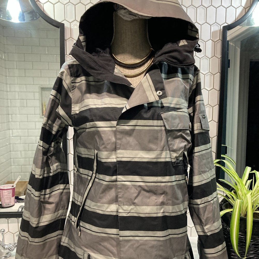 👇20% H l Ski Jacket l Size Large